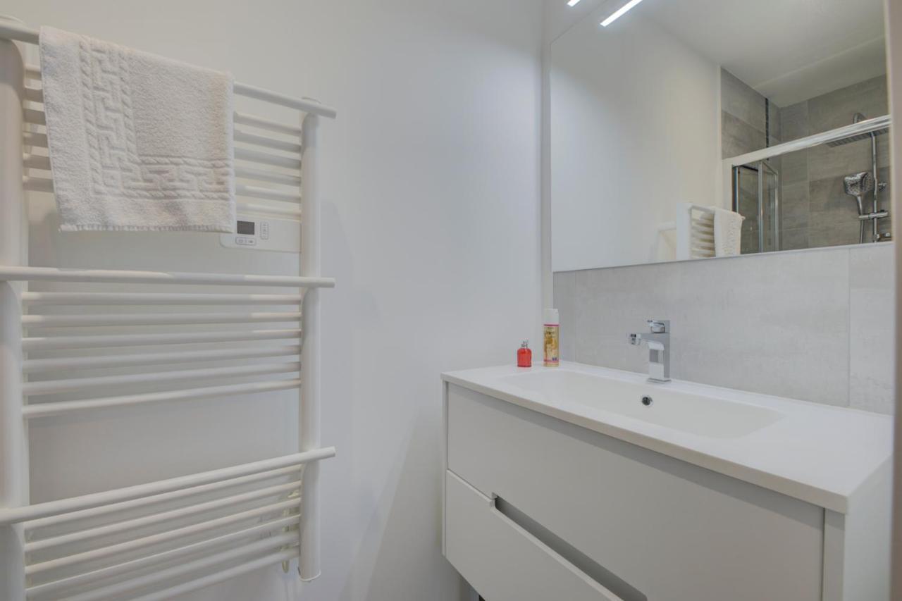 Apartamento Les Forges 2 Pieces Rdc Avoine Exterior foto