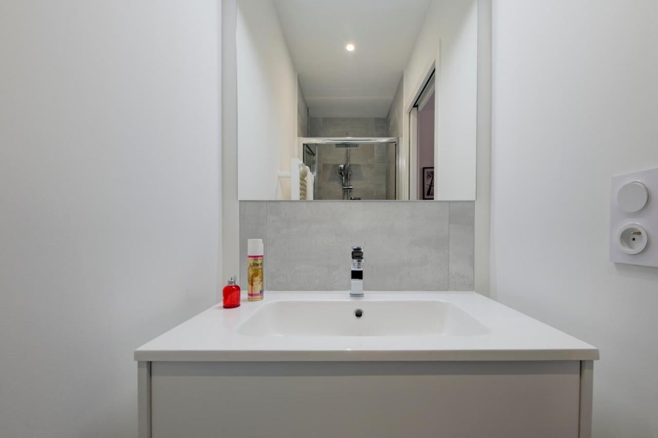 Apartamento Les Forges 2 Pieces Rdc Avoine Exterior foto